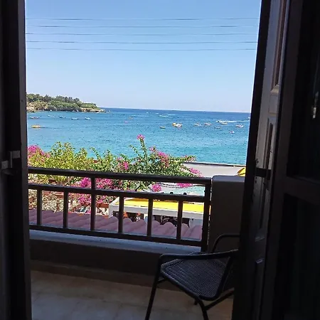 Apartment Buganvilla Sea View Apts Agia Pelagia (Crete)