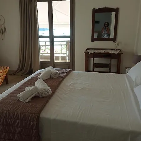 Apartment Buganvilla Sea View Apts Agia Pelagia (Crete)