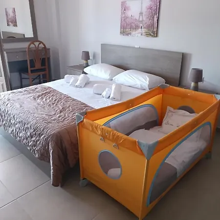 Apartment Buganvilla Sea View Apts Agia Pelagia (Crete)